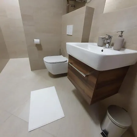V Soukromi Apartment